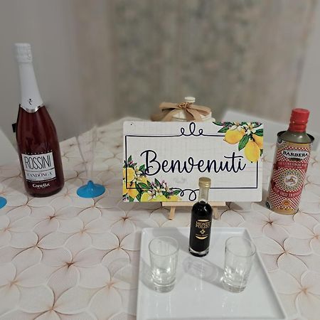 Casa Mary Apartment - Trapani Eksteriør billede