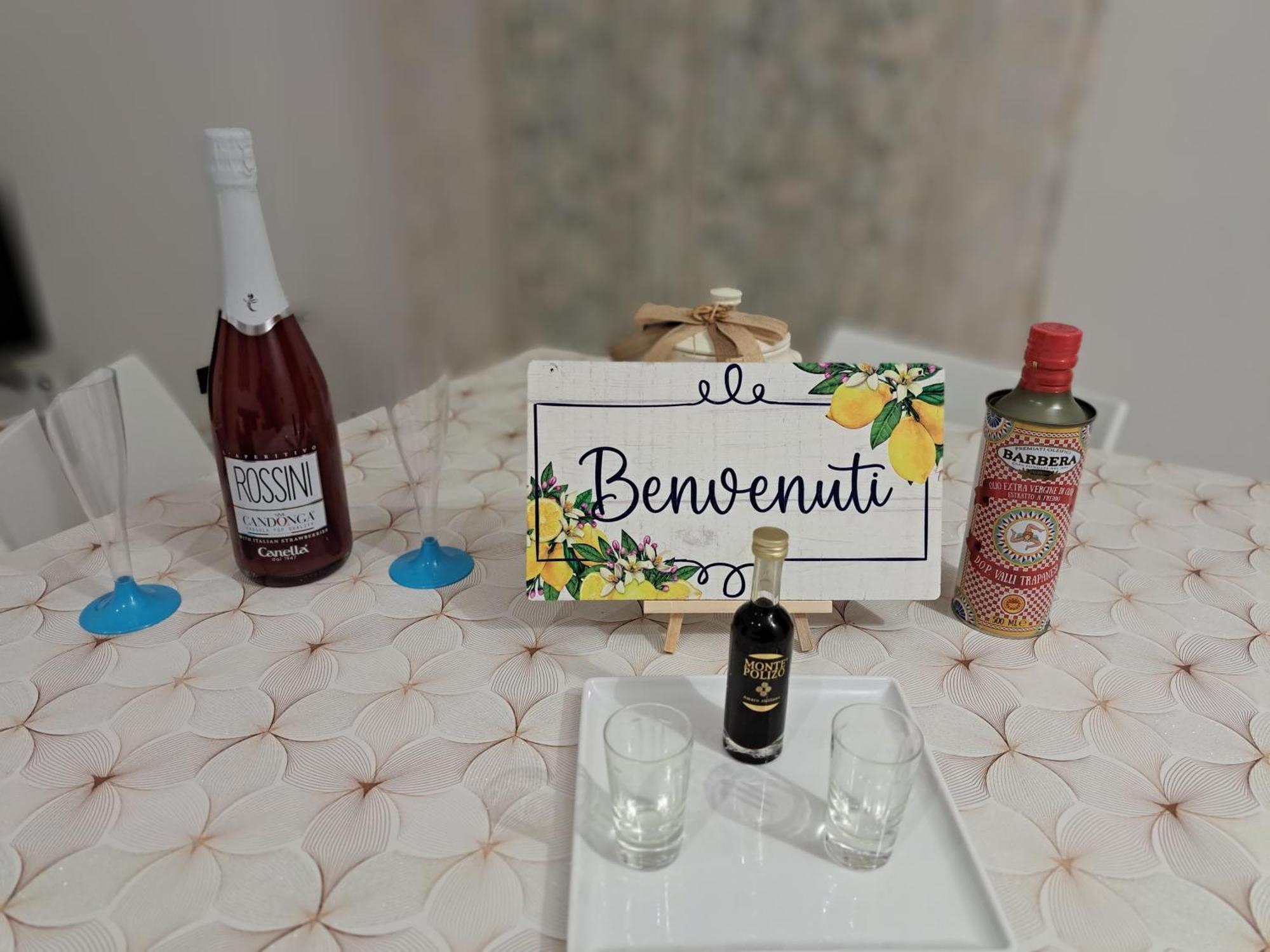 Casa Mary Apartment - Trapani Eksteriør billede